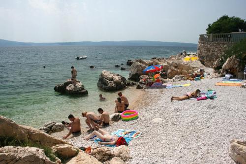 Holiday house with a parking space Novi Vinodolski - 15397 - image 7