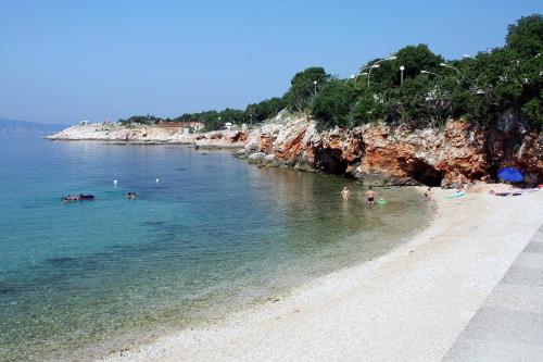  Apartments with a parking space Povile, Novi Vinodolski - 16127 in Povile