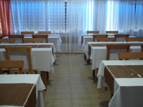 Koplietošanas atpūtas telpa ar TV, Hotel Ideal in Montecarlo