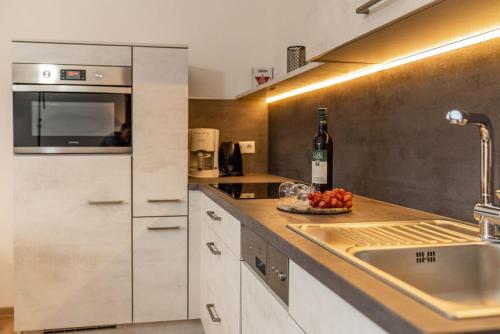 Standard Two-Bedroom Apartment with Balcony image 10