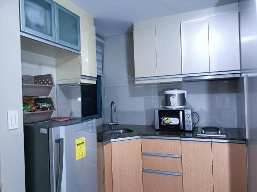 AFFORDABLE TWO PALMTREE VILLAS NEAR NAIA3 NEWPORT BOULEVARD PASAY CITY, Manila (fotografie 7)