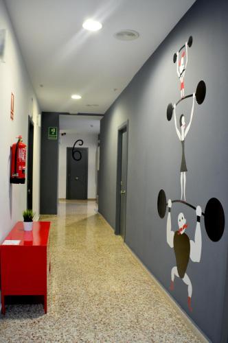Quart Youth Hostel & Apartments - image 6