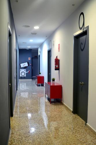 Quart Youth Hostel & Apartments - image 14