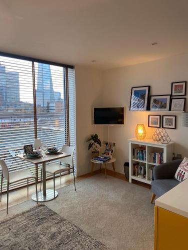 The Maltings Tower Bridge Apartment, Londyn (zdjęcie 2)