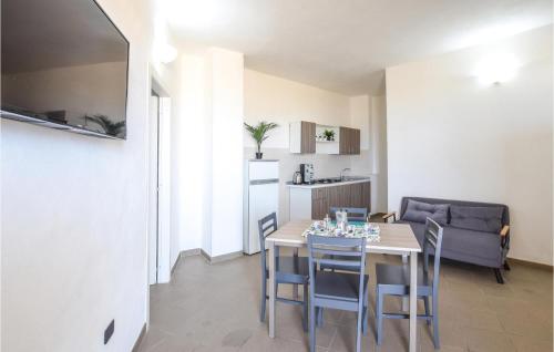  Beautiful apartment in MARINA DI STRONGOLI with WiFi and 1 Bedrooms in Marina di Strongoli