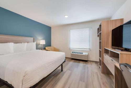 WoodSpring Suites Meridian - image 14