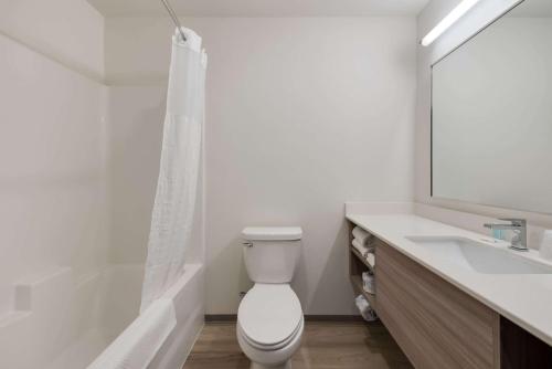 WoodSpring Suites Meridian - image 7