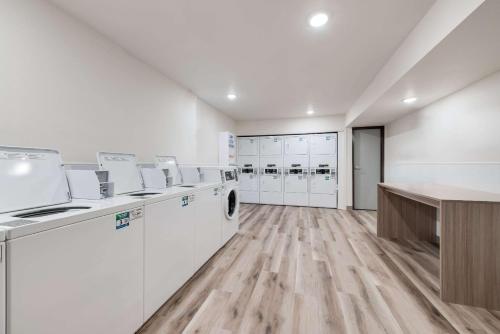 WoodSpring Suites Meridian - image 12