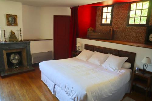 1 queen bed