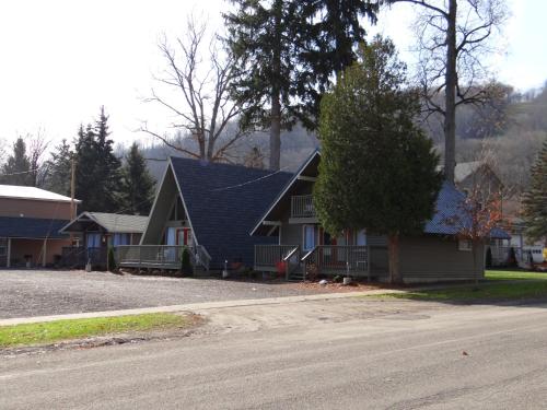Edelweiss Ski Lodge