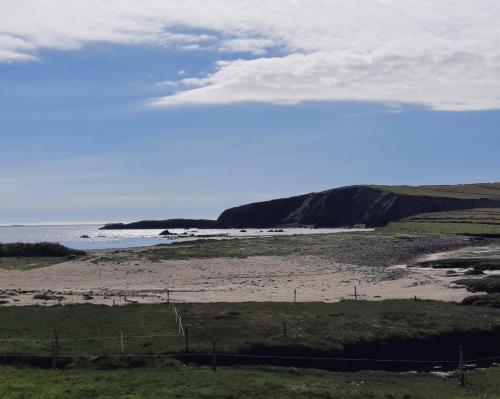 Conneelys Cottage, Connemara, Clifden, H71Y096