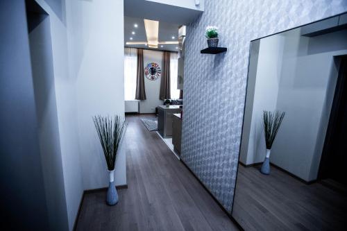 Luna Lux Residency - image 5