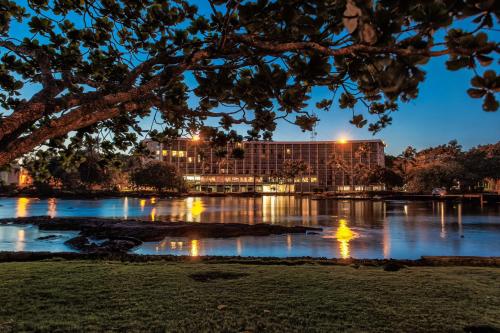 Castle Hilo Hawaiian Hotel