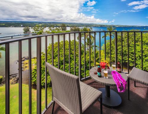 Castle Hilo Hawaiian Hotel