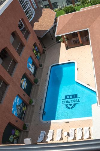 Swimming pool, Hotel Tropico Inn in San Miguel