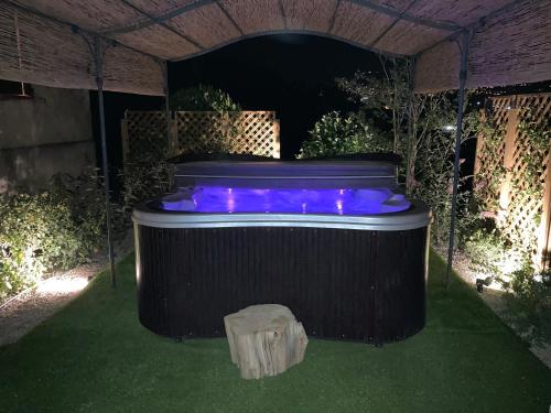 La Bastide de Jean Maison de charme dans un domaine equestre privé (La Bastide de Jean Maison de charme dans un domaine equestre prive) in 格拉斯