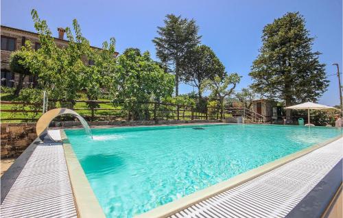 Peldbaseins, 6 Bedroom Beautiful Home In Perdifumo in Perdifumo