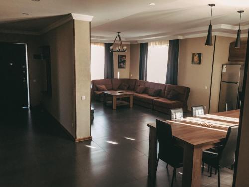 Barbiquee's Loft • Bakuriani in Bakuriani