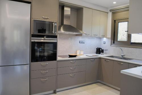 Kitchen, PAUL'S VILLA PLAKIAS in Plakias