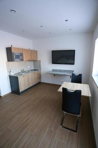 Boardinghouse Schellenberg Room Type - Double Room with Kitchenette