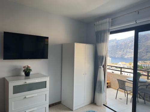 Studio with fantastic sea view in Los Gigantes, Puerto de Santiago (Foto 3)