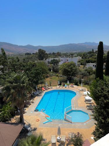 Theodorou Beach Hotel Apartments - main image