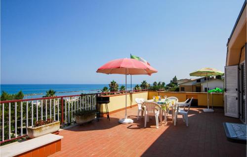  Stunning apartment in Campofilone with WiFi and 2 Bedrooms in Campofilone