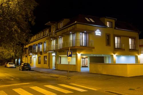 Hotel Brill Orosháza - image 9