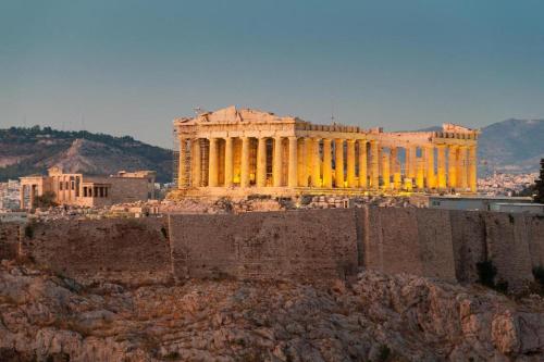 Apollonos at Heart of Plaka