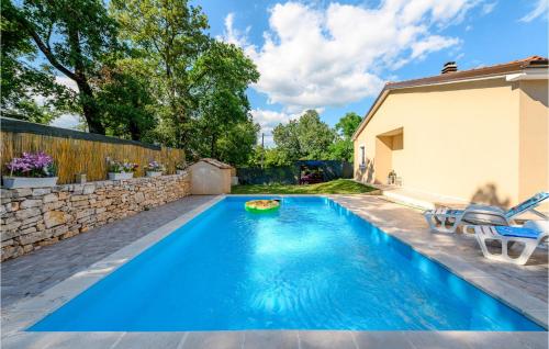 Lovely Home In Rovinj With Outdoor Swimming Pool