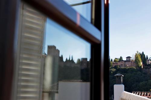 CANDIL Comares by Alhambra Suite - image 2