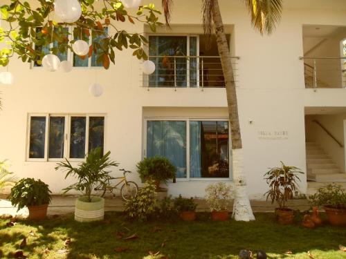 入口, Villa Patry Covenas in 科偉尼亞斯