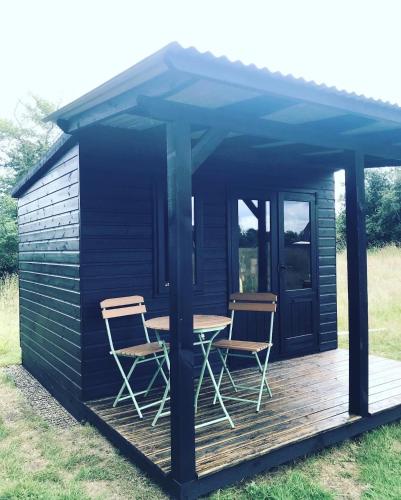 Foto 1: Robin's Nest - Glamping Pod with covered veranda