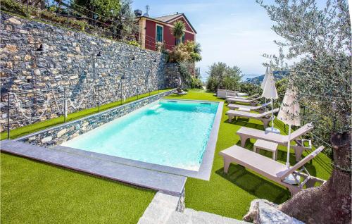 Beautiful Home In Recco With Outdoor Swimming Pool, Wifi And 6 Bedrooms