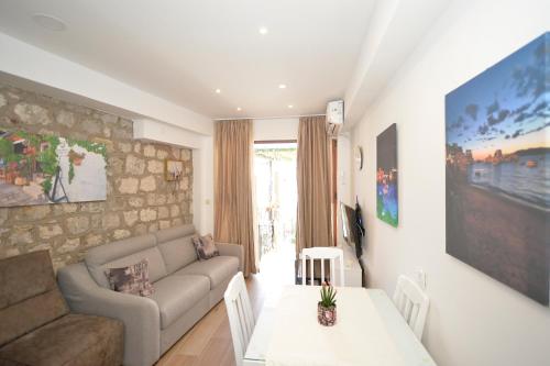 Apartments Langust - image 7