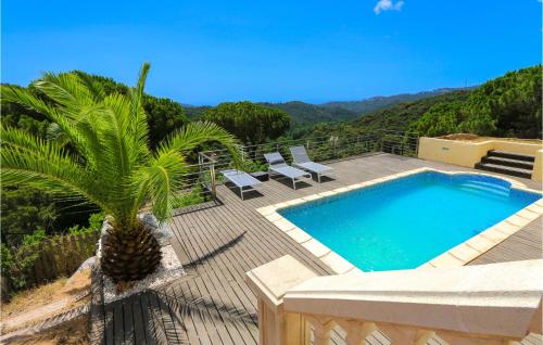 Four-Bedroom Holiday Home