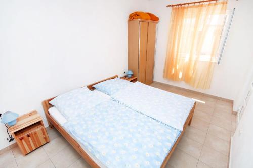 Apartment Jezera 5057b - image 11