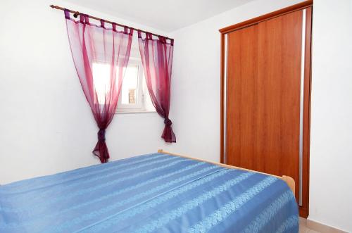 Apartment Jezera 5057b - image 6