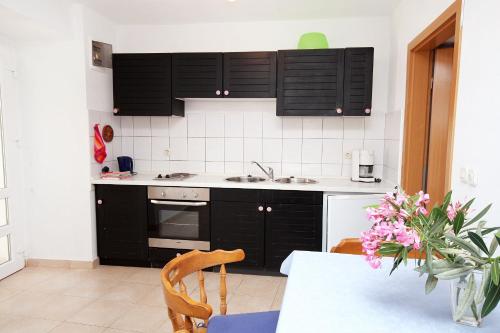 Apartment Jezera 5057b - main image