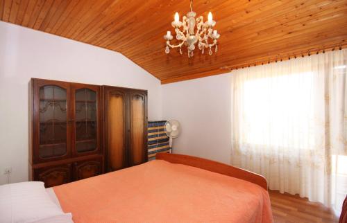 Apartment Jezera 5093a - image 13