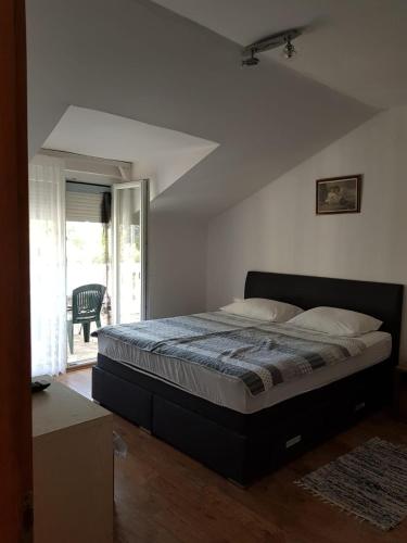Apartments and rooms with parking space Jezera Murter - 5082 - image 11