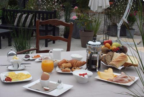 Guesthouse Kathome - image 7