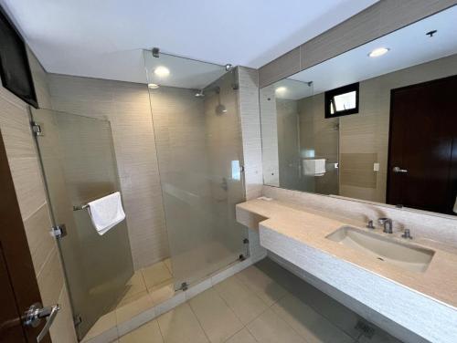 Bathroom, Anvaya Cove Short Term Rental Condos in Morong