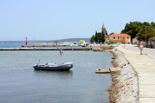 Apartments by the sea Zdrelac Pasman - 8285 - main image