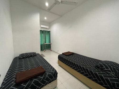 Ritz Homestay UNIT A at Gong Badak, Kuala Terengganu