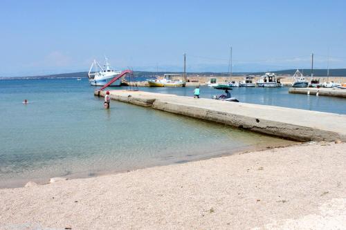 Apartments by the sea Banj Pasman - 8242 - image 7