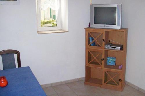 Apartment Jezera 5057f - image 10