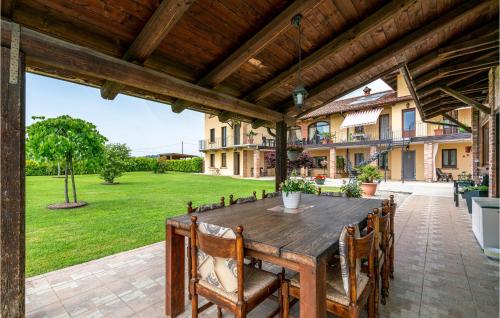 Balkons/terase, 4 Bedroom Lovely Home In Lequio Tanaro in Lequio Tanaro