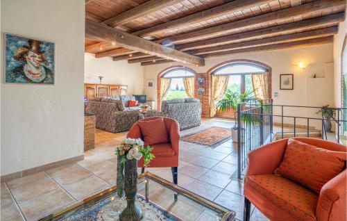 Balkons/terase, 4 Bedroom Lovely Home In Lequio Tanaro in Lequio Tanaro