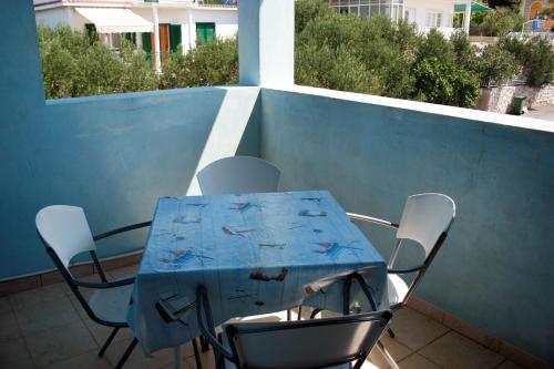 Apartment Jezera 5063c - image 3